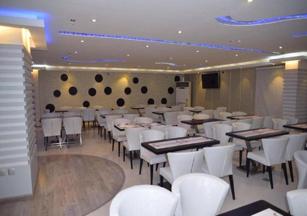 Al Fursan Hotel 3*