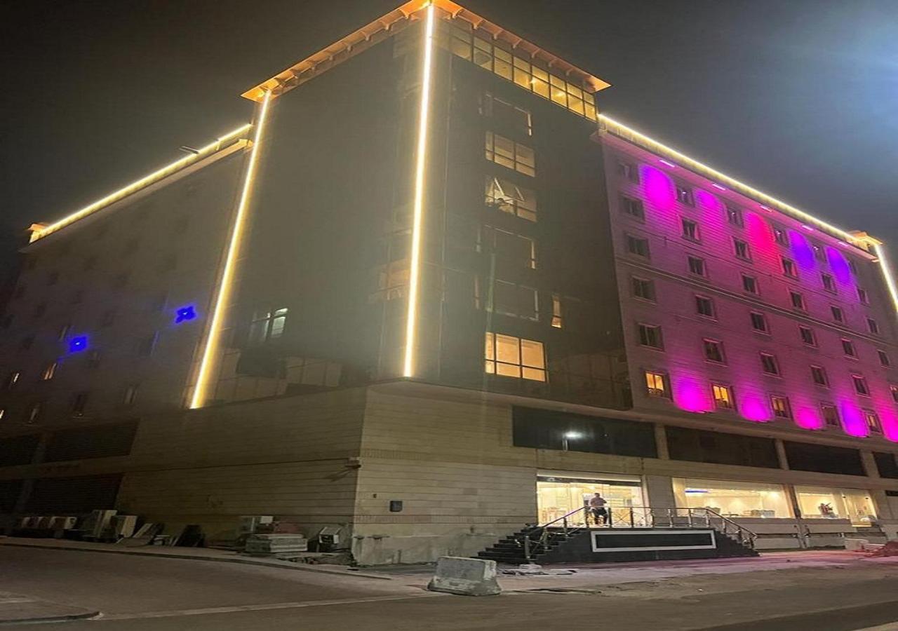 Al Fursan Hotel