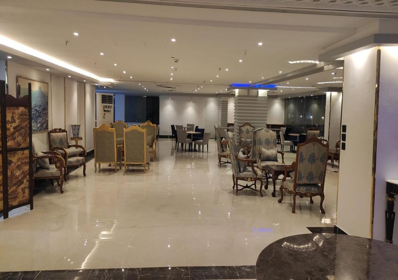 Hotel Al Fursan 3*