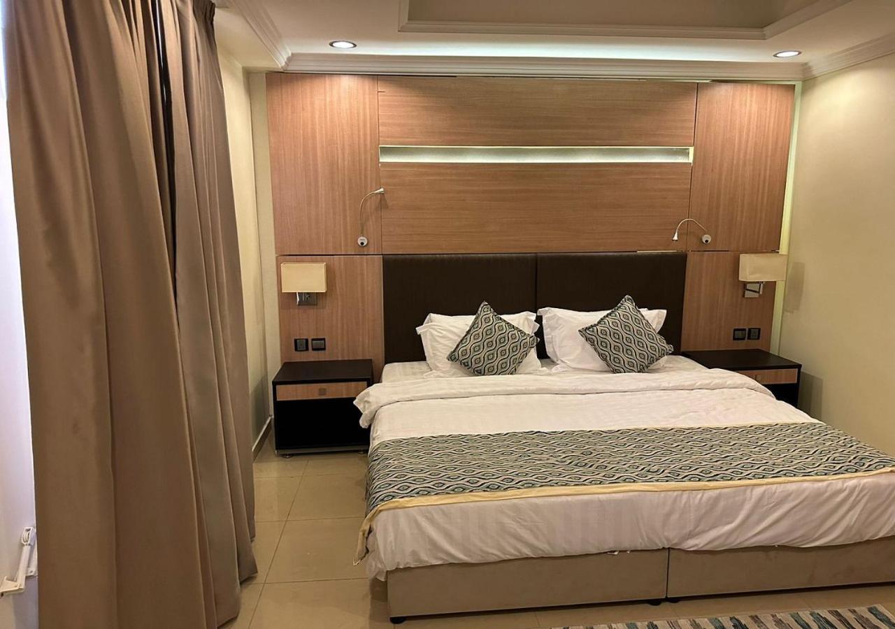 Al Fursan Hotel 3*