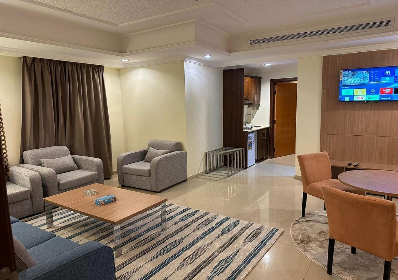 Hotel Al Fursan